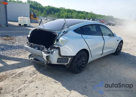 2018 Tesla Model 3 из США, поврежденный, VIN 5YJ3E1EB4JF131269